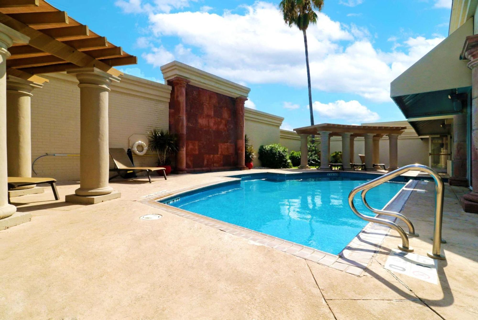 Wyndham Garden Mcallen At La Plaza Mall Exteriör bild